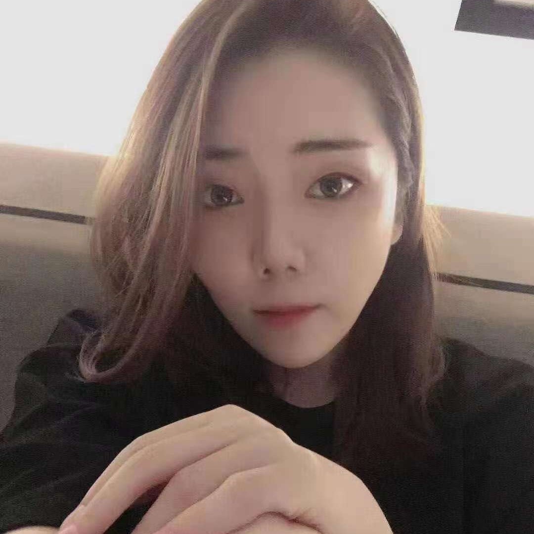 笑点低浅吻手链的照片