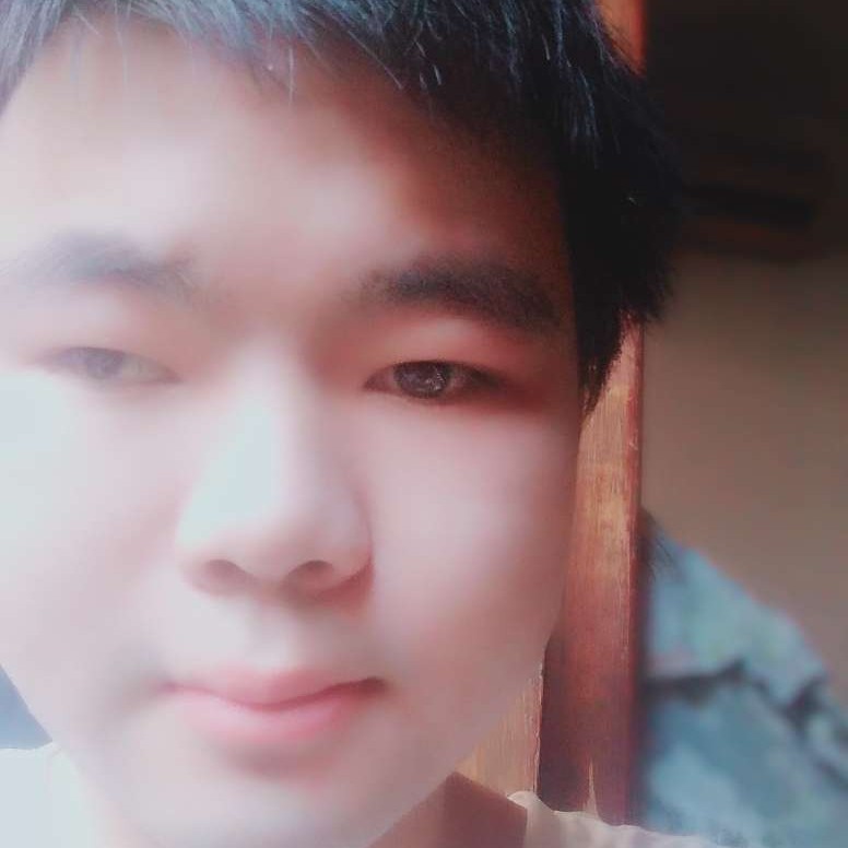 阳阳开心的照片