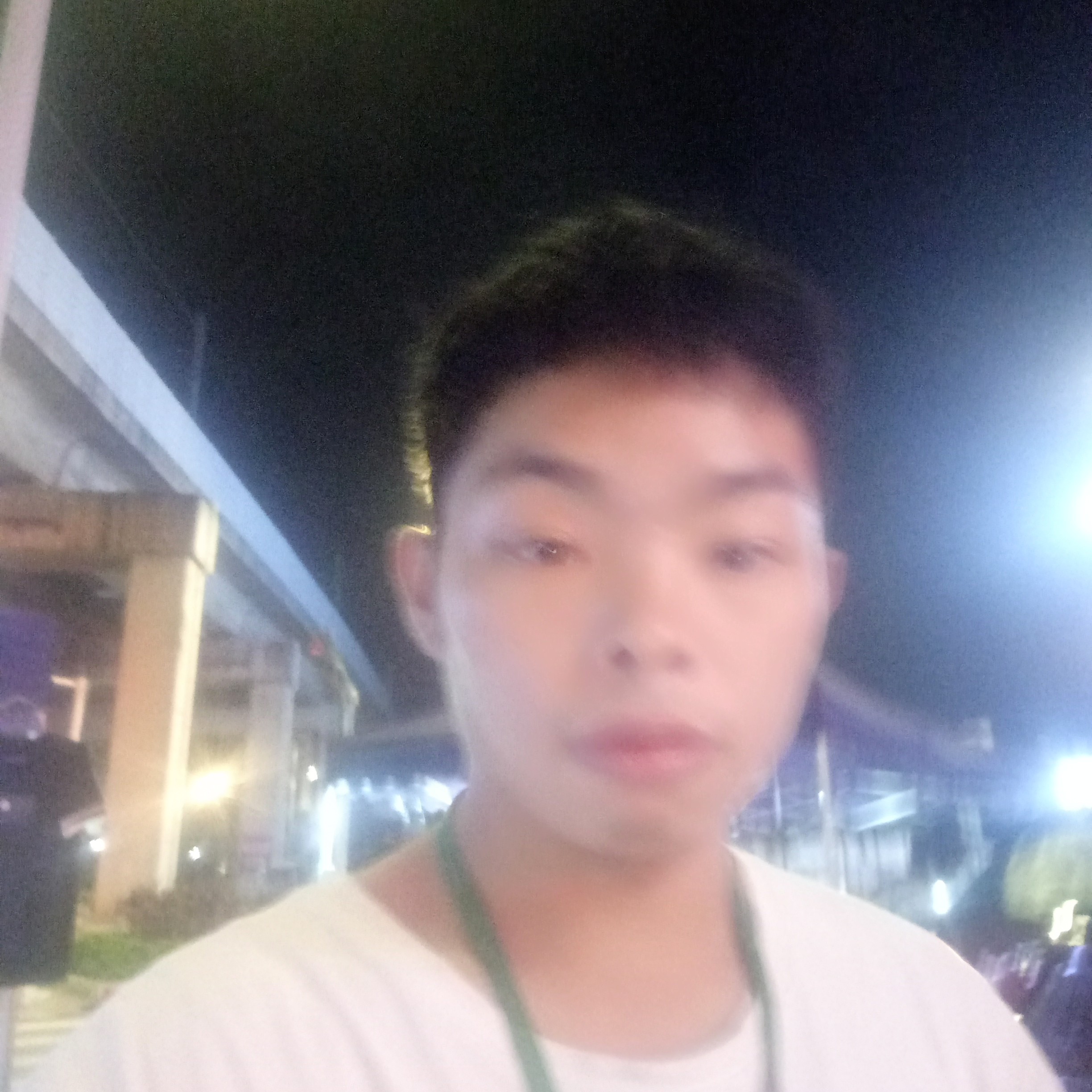 纯真夏露睡的照片