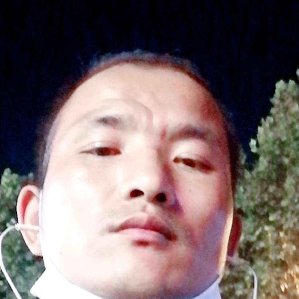 端庄爱恋旧颜的照片