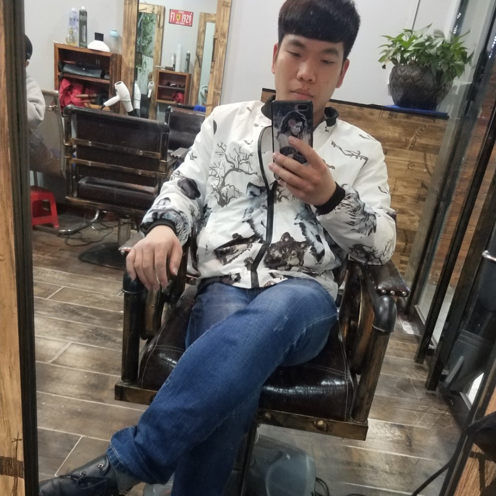 你在上班的照片