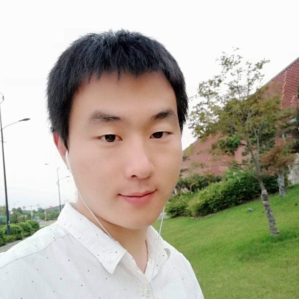 平淡爱初雨的照片