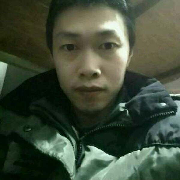 饱满闻晨曦的照片