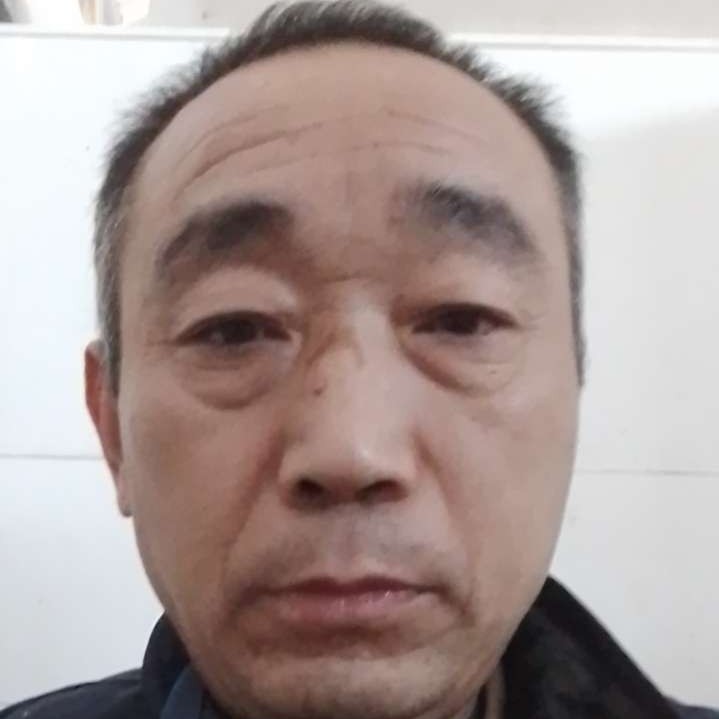 于国刚的照片
