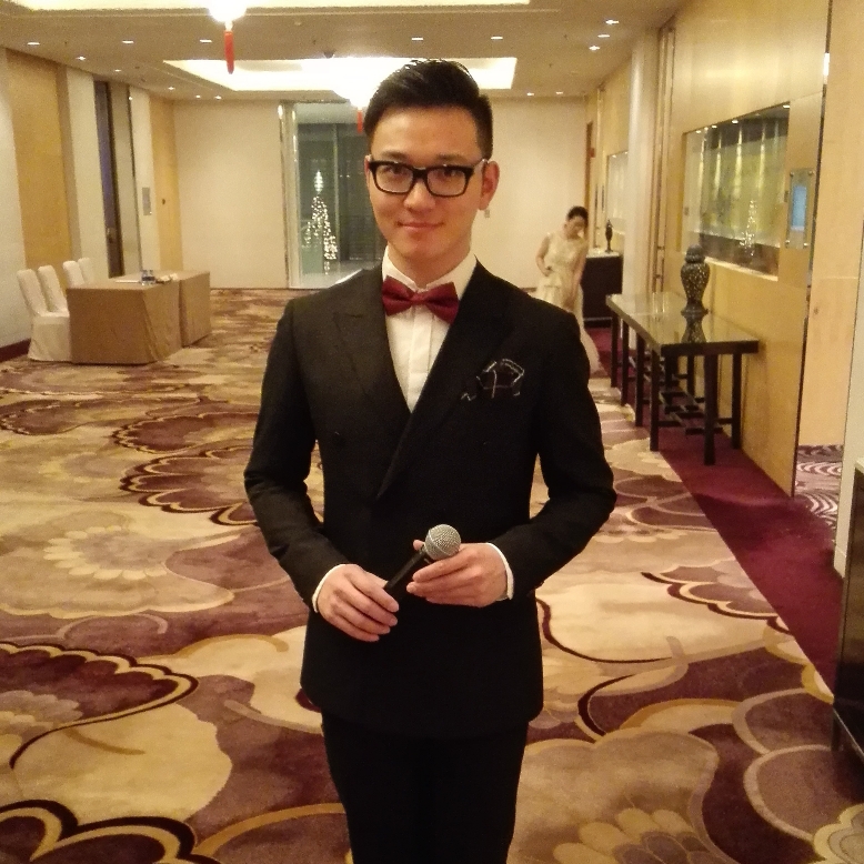 野狼扯懵懂的照片