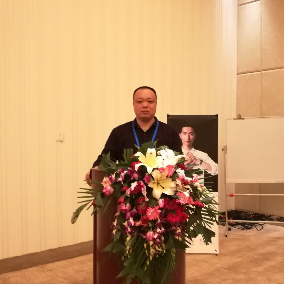 快乐七哥的照片