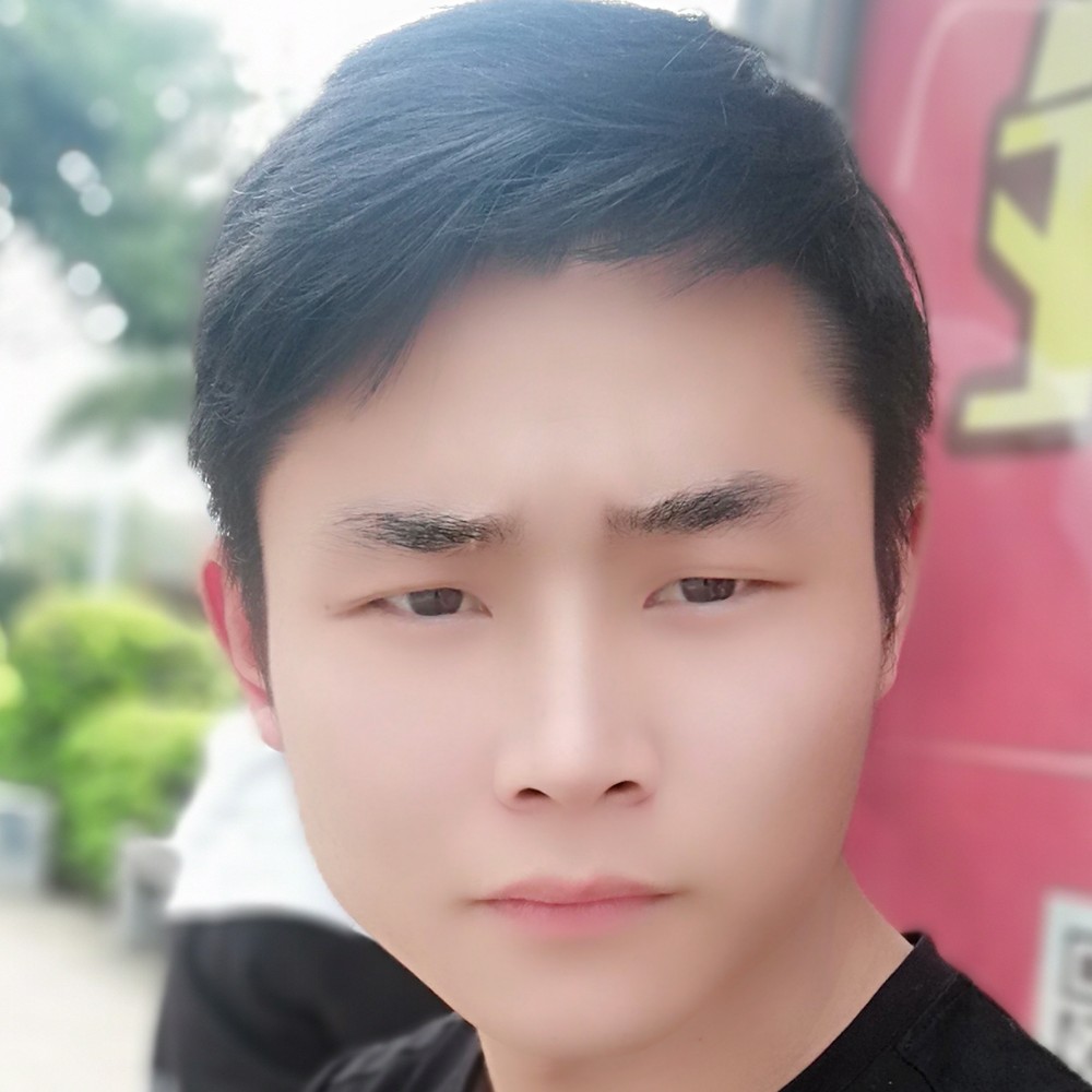 陌颜痴情的照片
