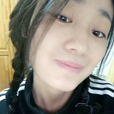 程亦楼的照片