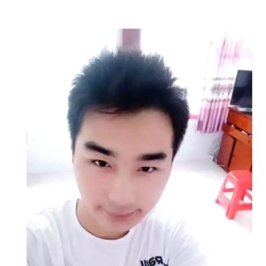 受伤倾心缥缈的照片