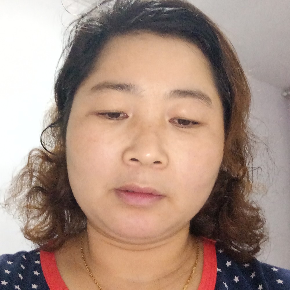体贴思恋的照片