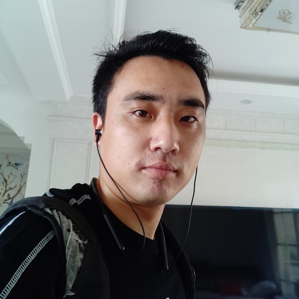 随风吹过的照片