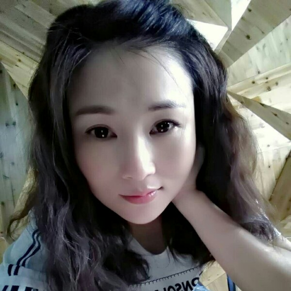 西贝珊的照片