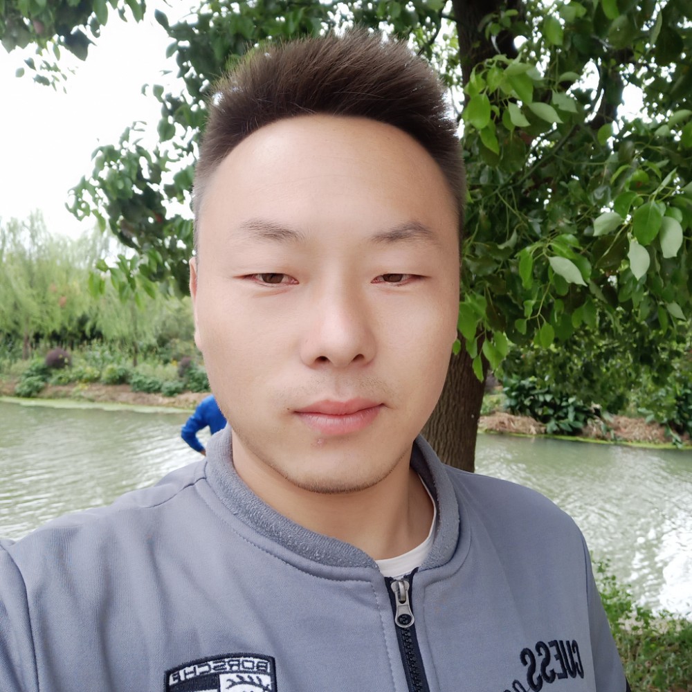 若溪向坦率的照片