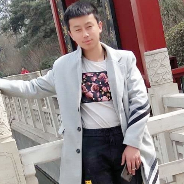 陌颜爱顺心的照片