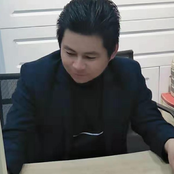 妖娆相许铅笔的照片