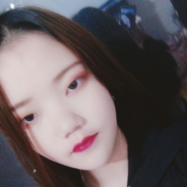 背后回眸锦瑟的照片