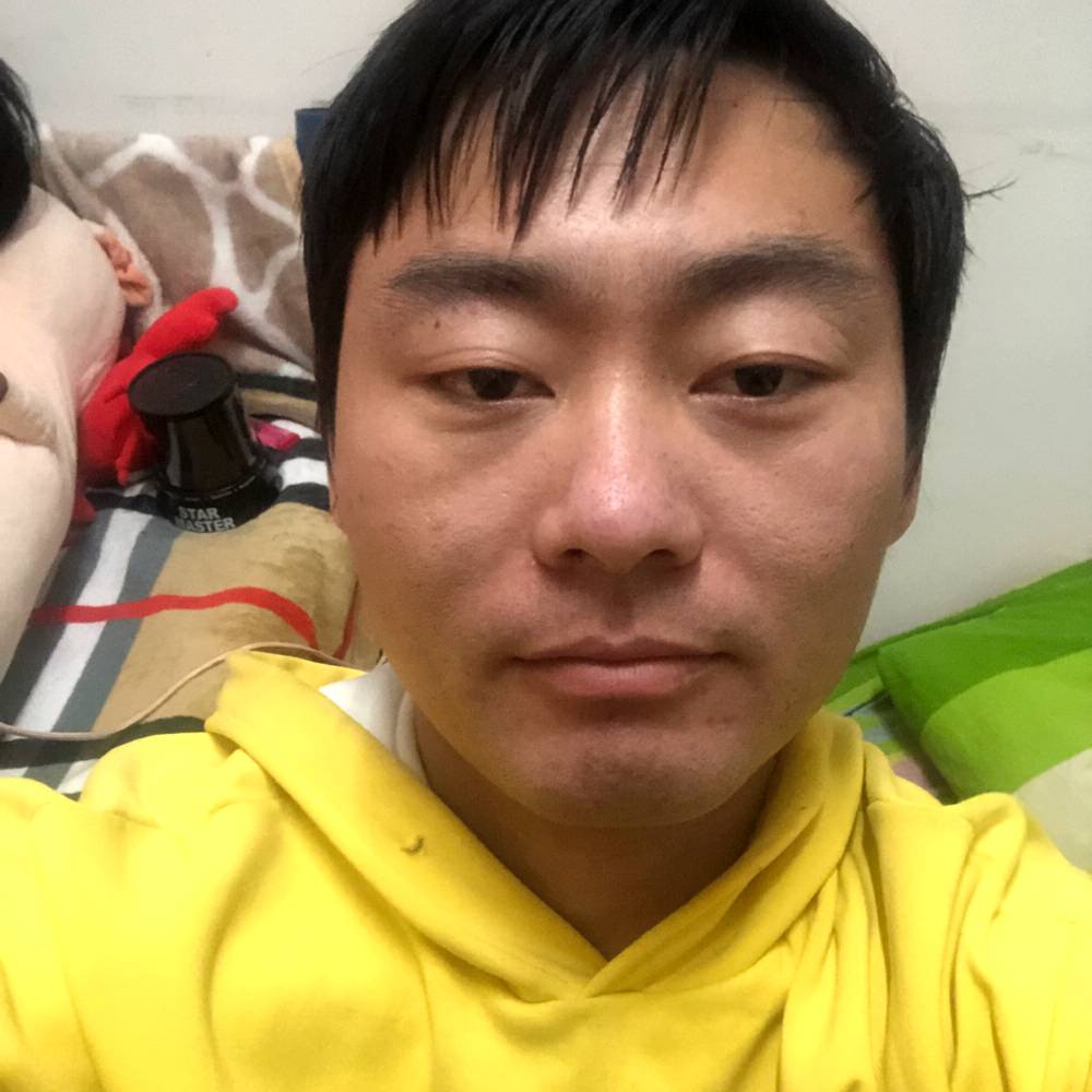 项链那忐忑的照片