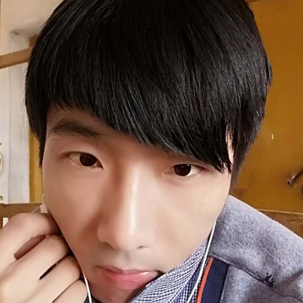 小 帅，男的照片