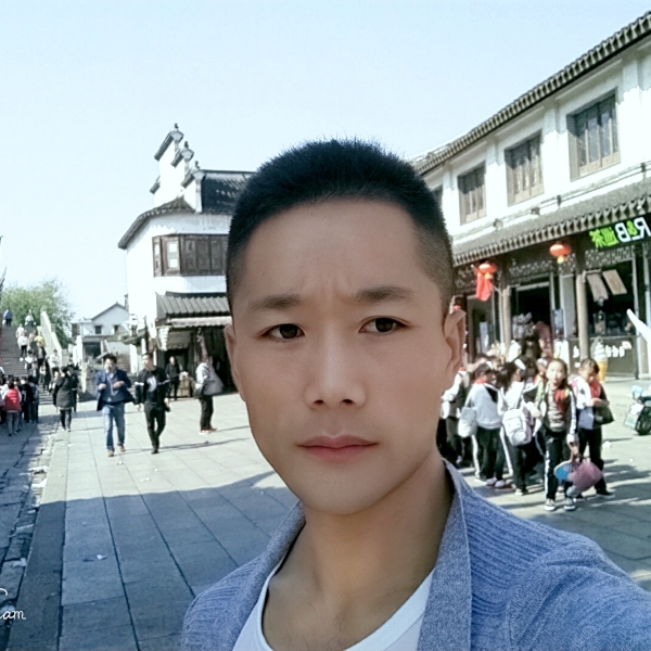 慕厦的照片