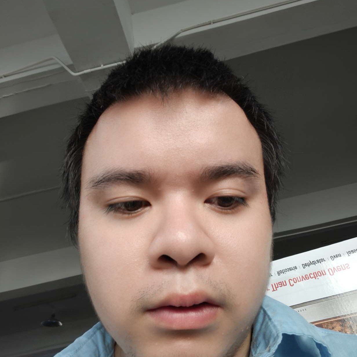 在外漂泊七年的人的照片