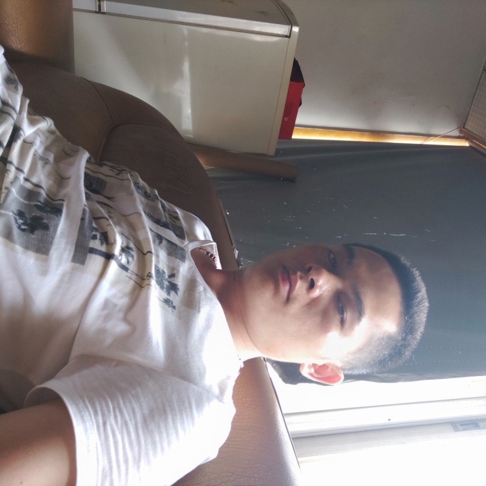 天真迎洋葱的照片