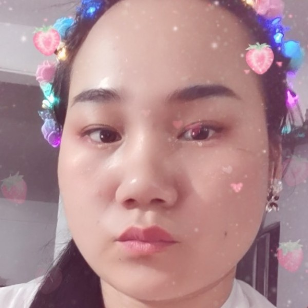 生动相许森槿的照片