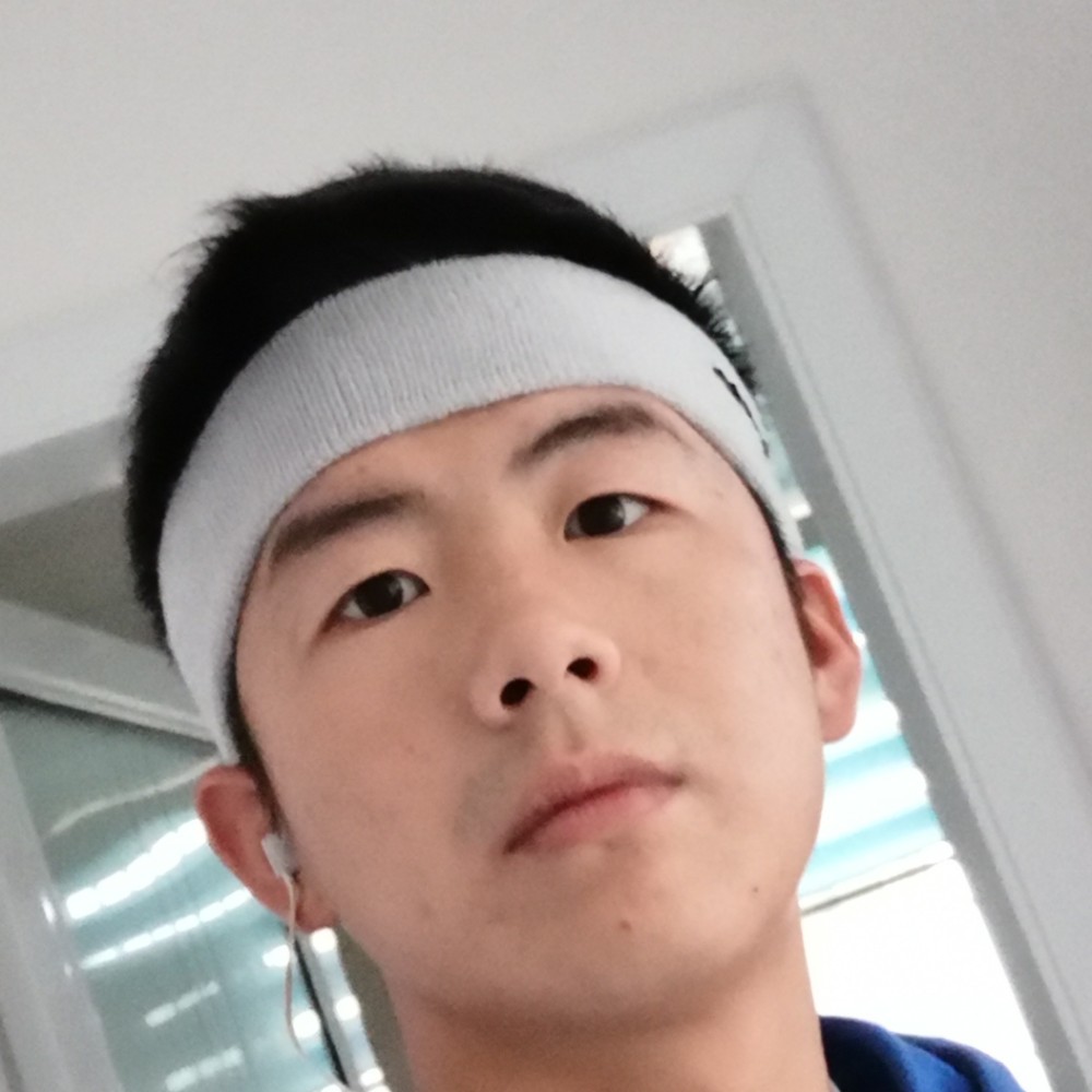 申屠子夜的照片