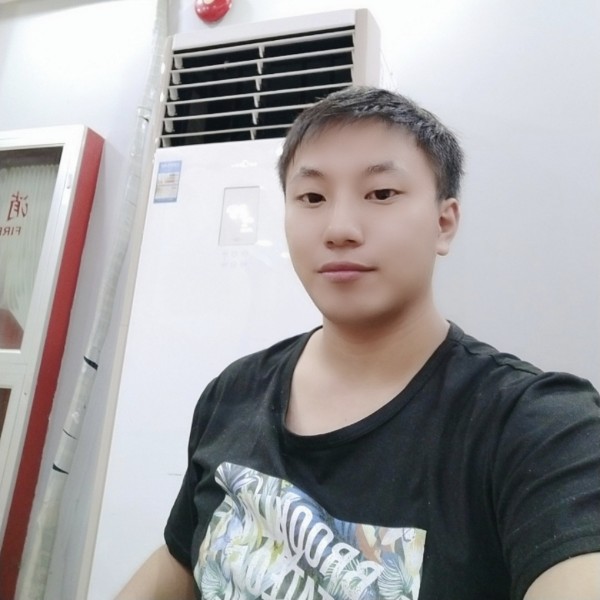 陈✘的照片