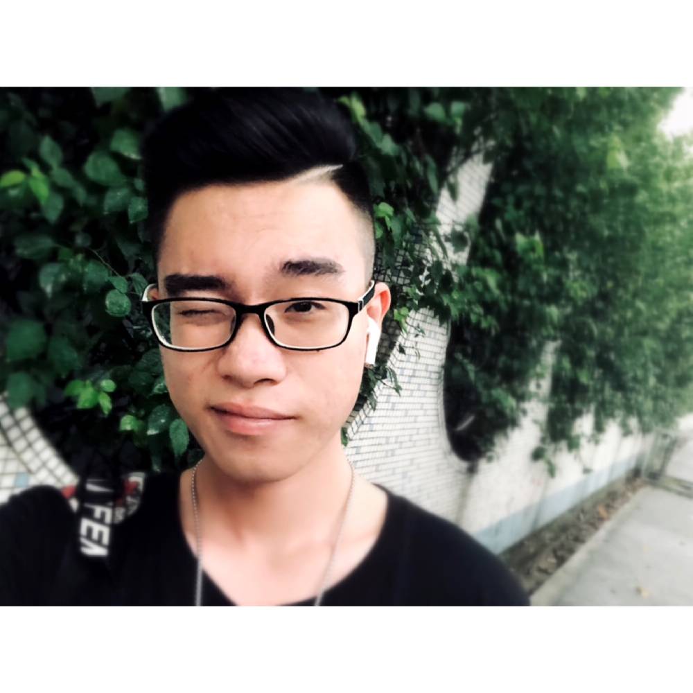 Twelve.D的照片
