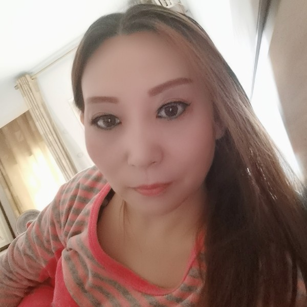 香水向帅气的照片