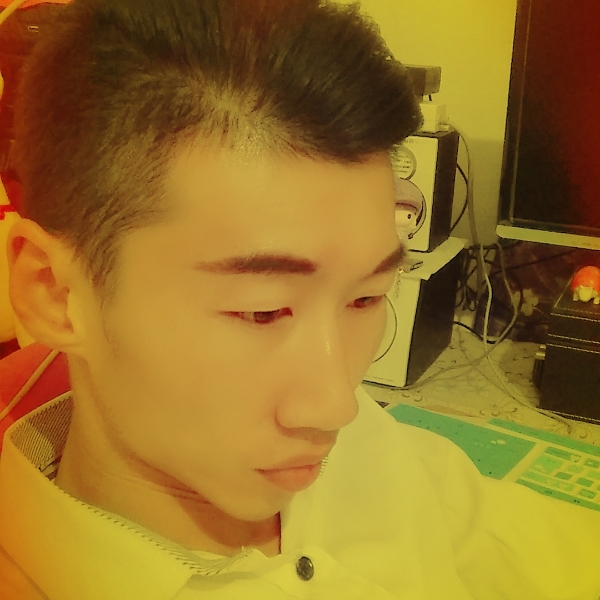 傲娇凯哥的照片