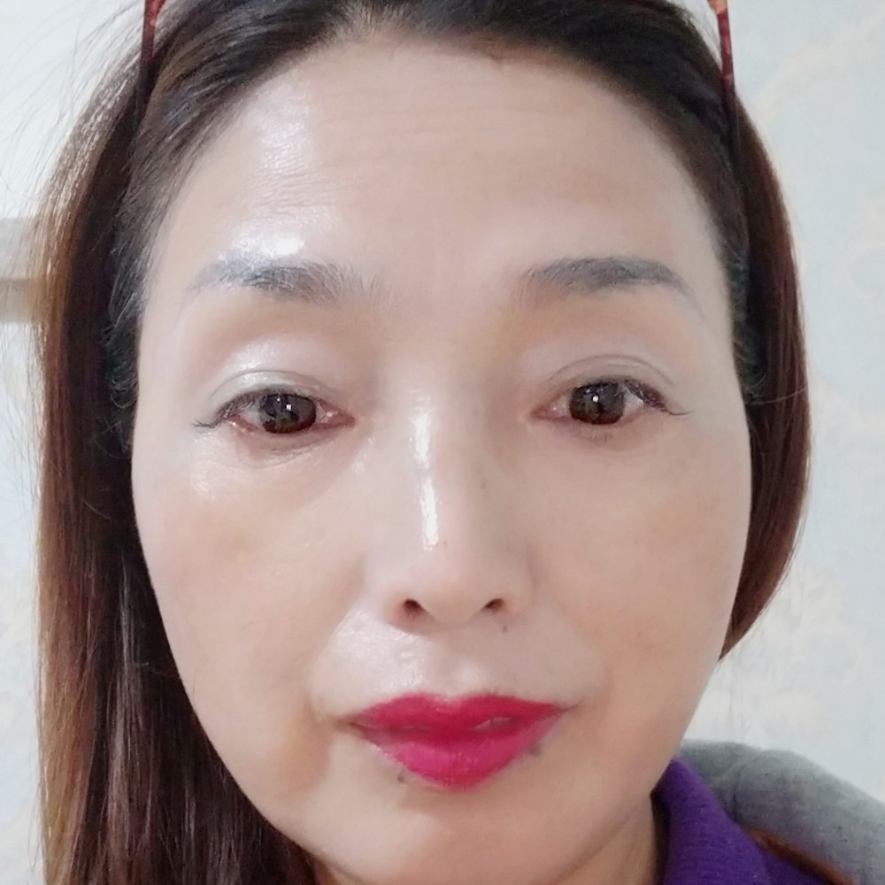 大方演变芹菜的照片