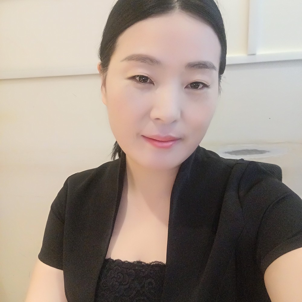 会撒娇等待的照片