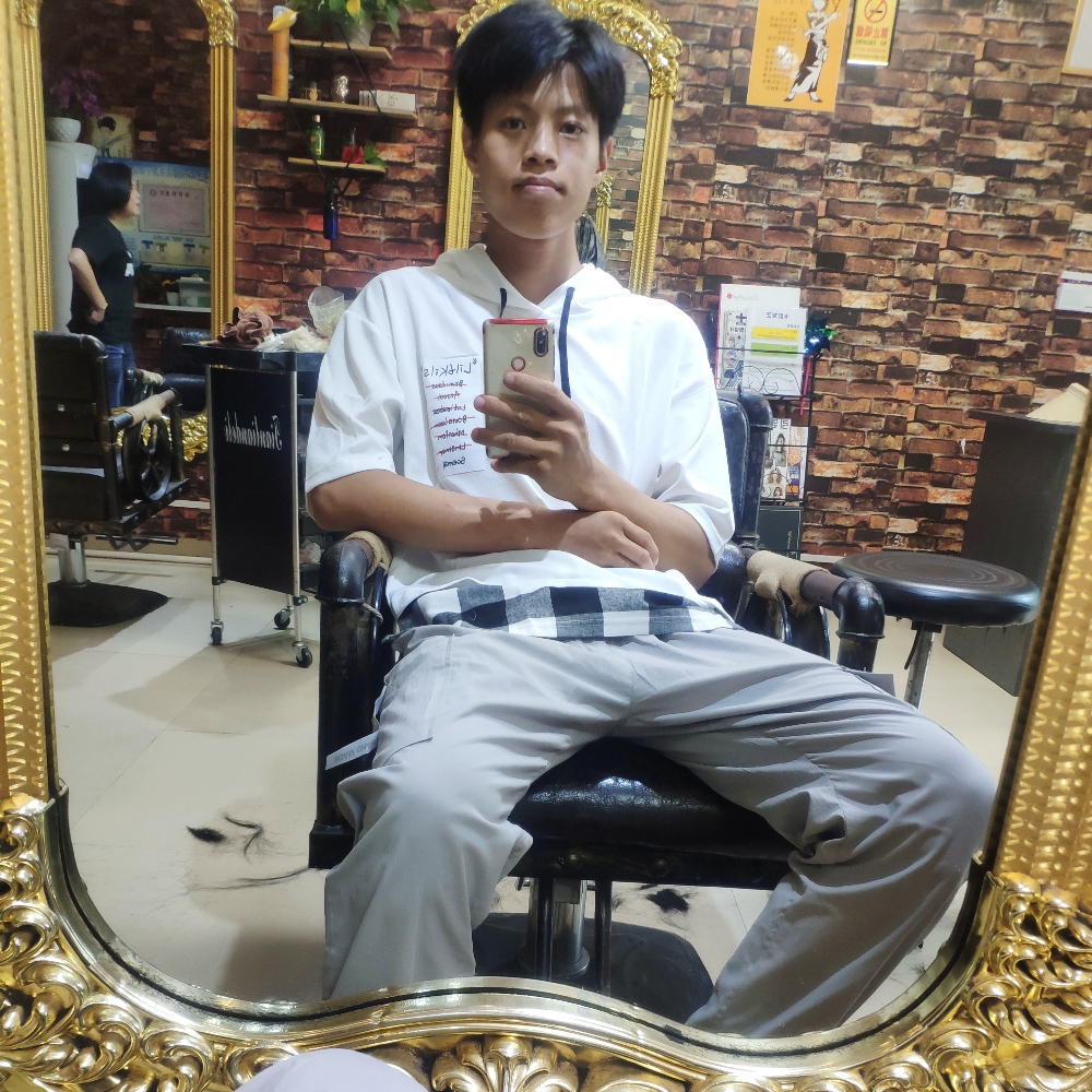 王者路过。的照片