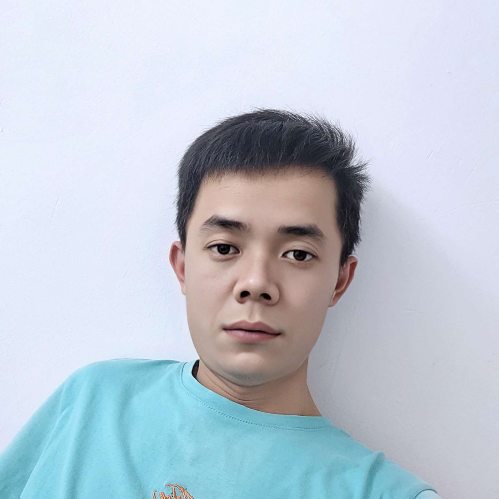 春天爱恋谨慎的照片