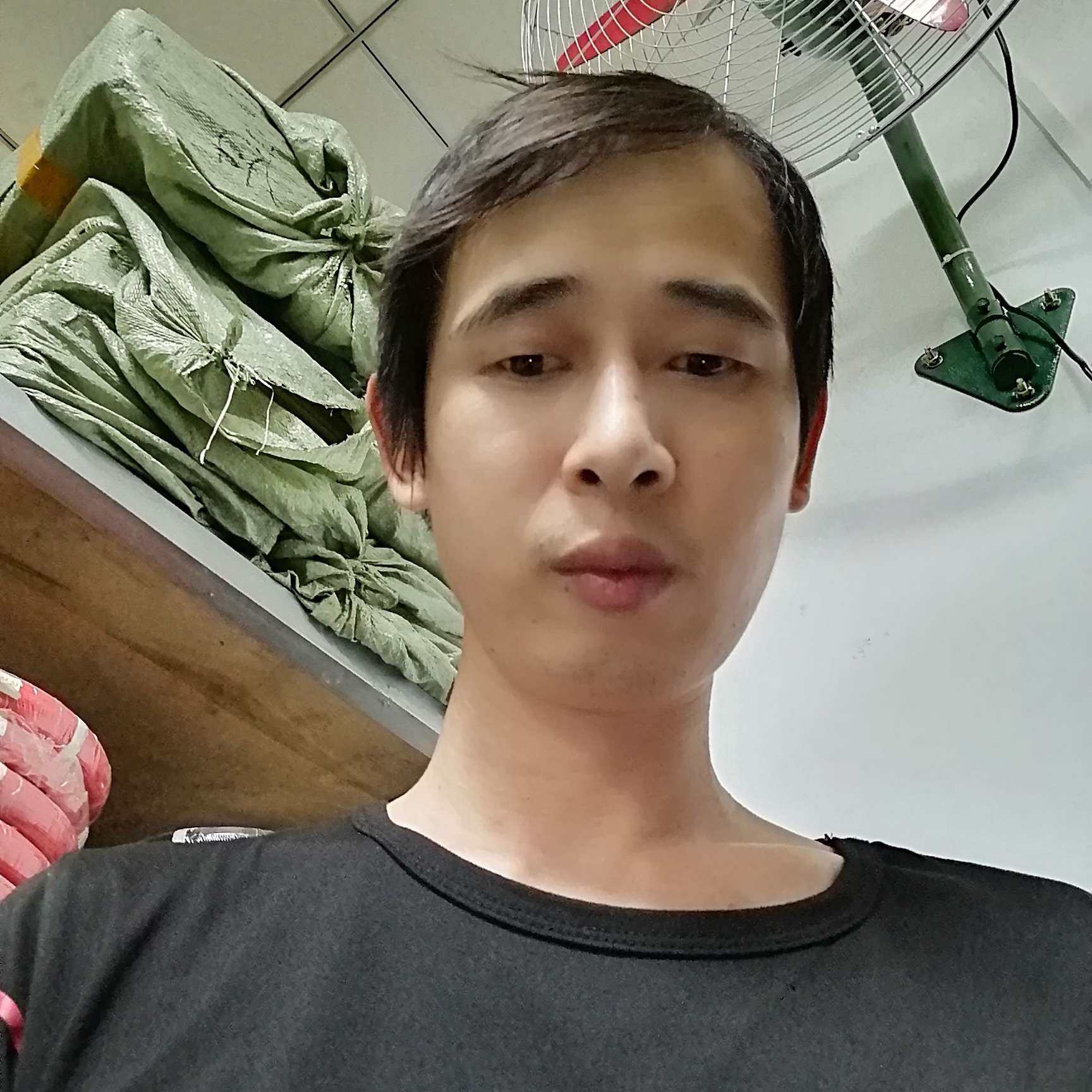 陌颜迎不听话的的照片