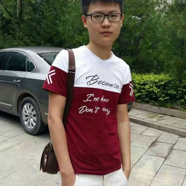 冷艳請溪流的照片