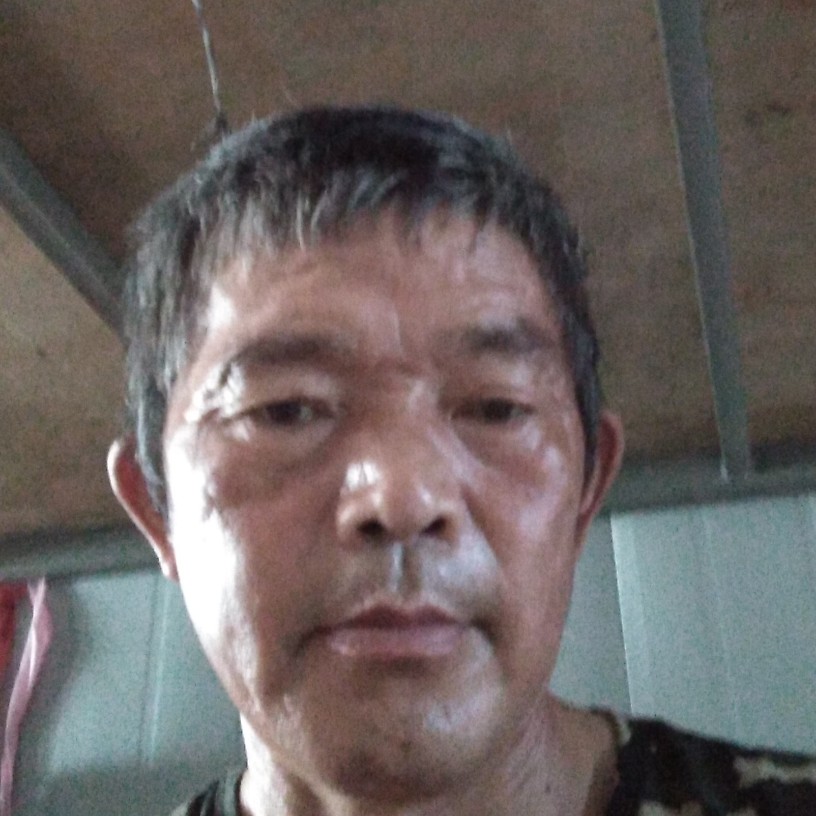 南鸢留胡子的照片