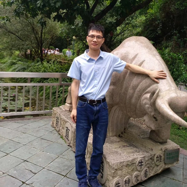 廖金龙的照片