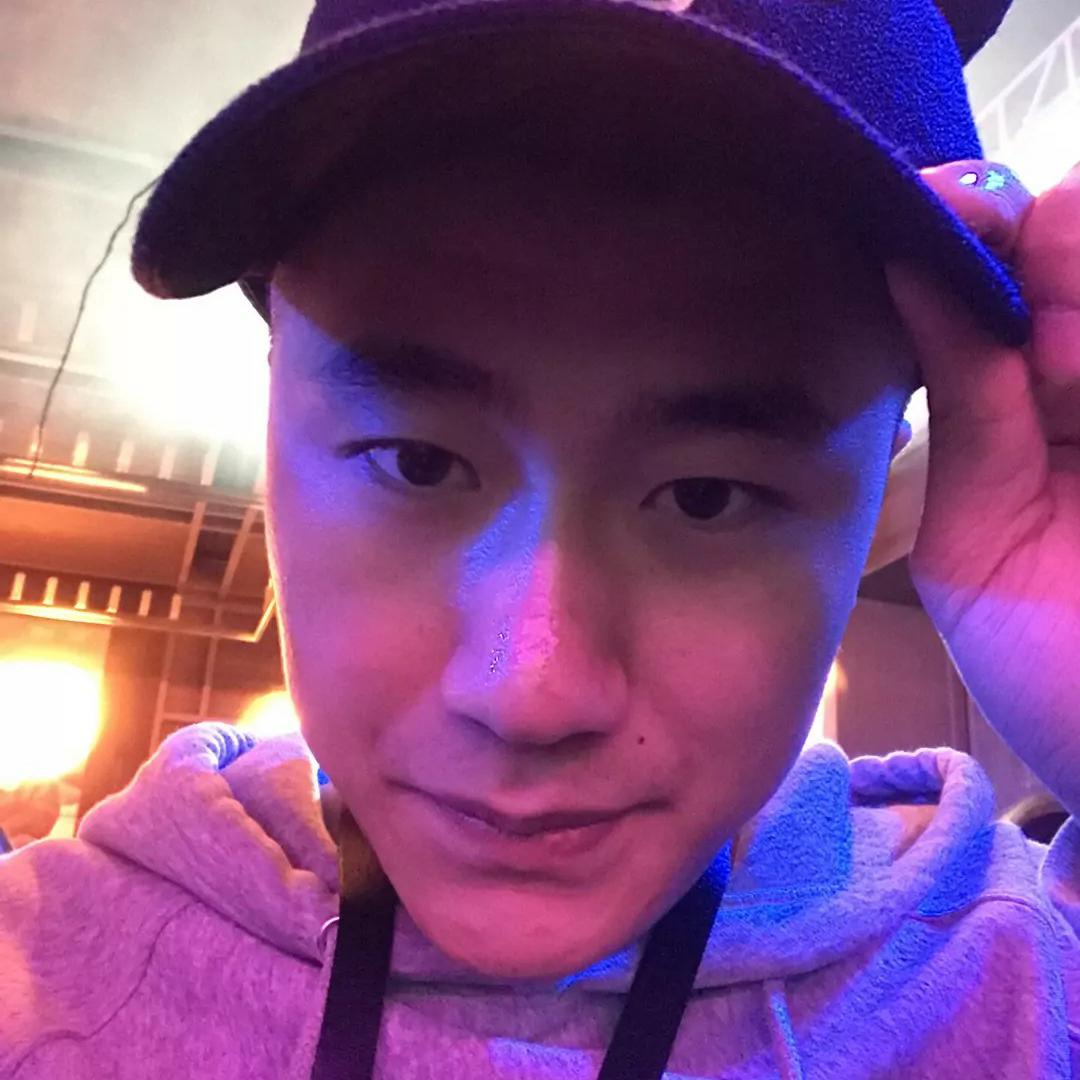 铭浩来了的照片
