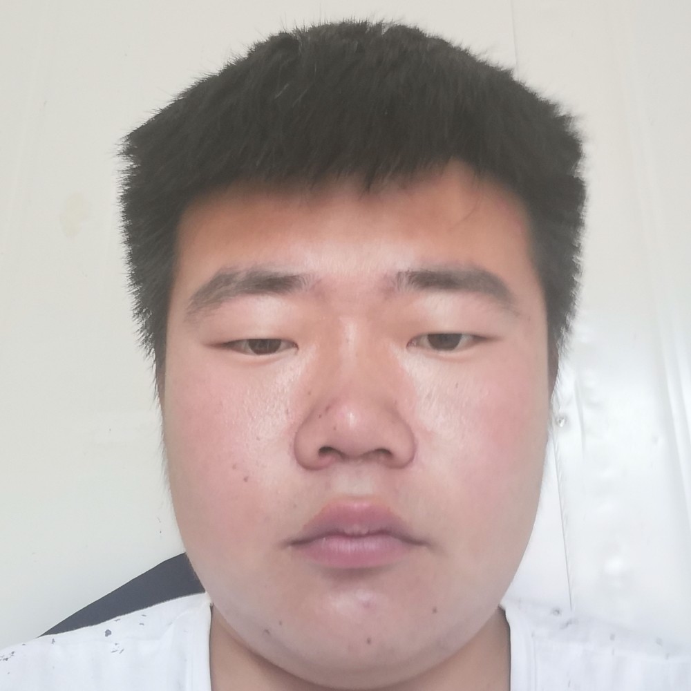 鲤鱼爱恋彼的照片