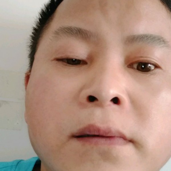 微笑光亮每天想你的照片