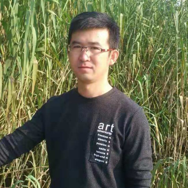轩邈的照片
