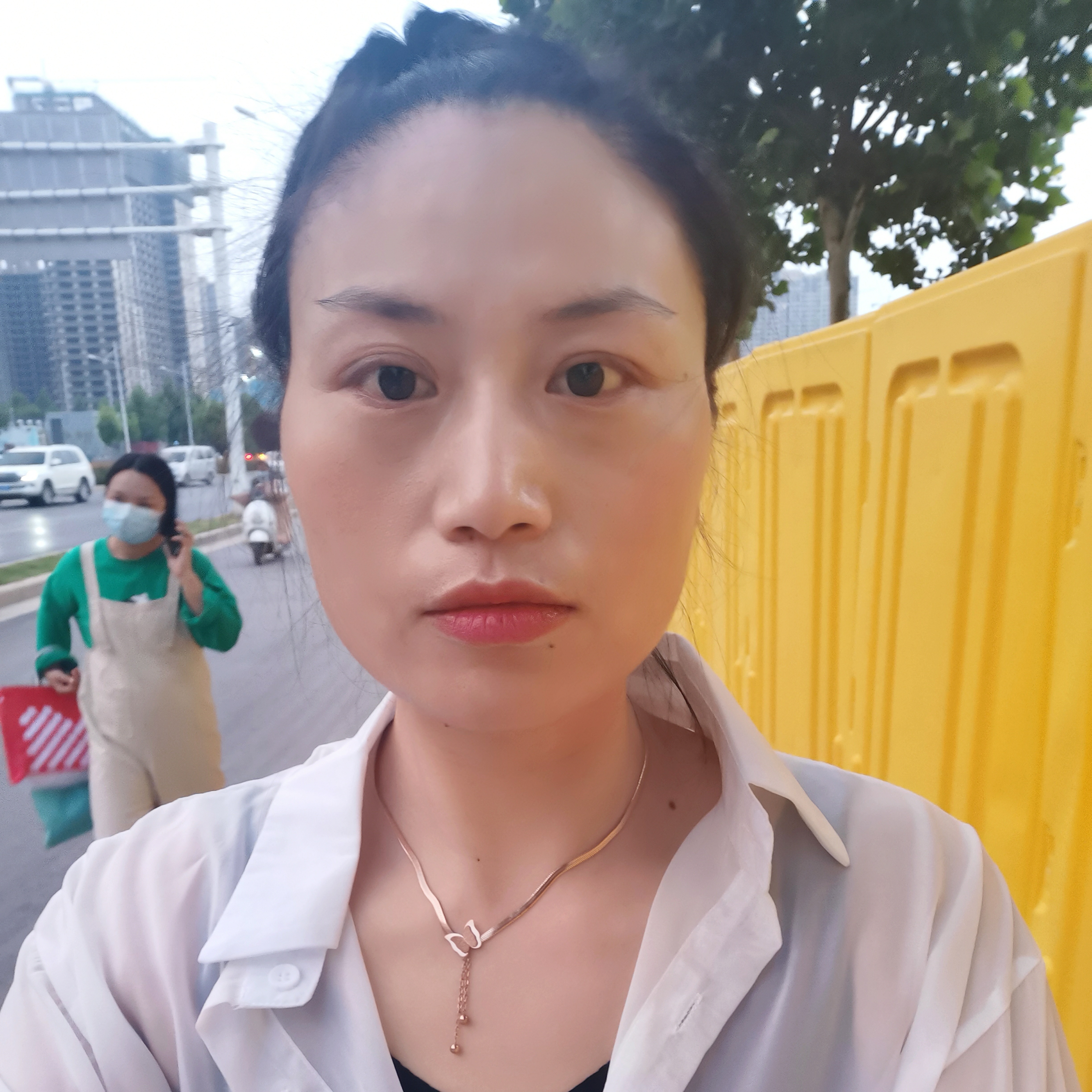 沉默久了的照片