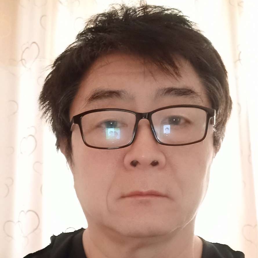 鲁工的照片
