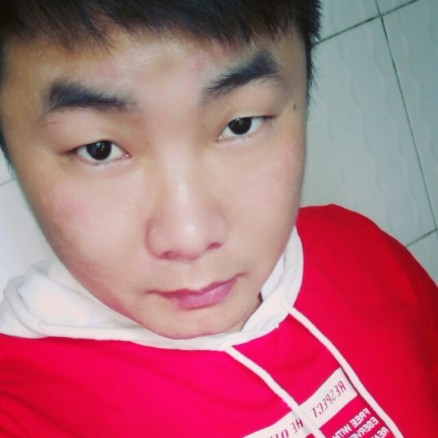 H等你出现的照片
