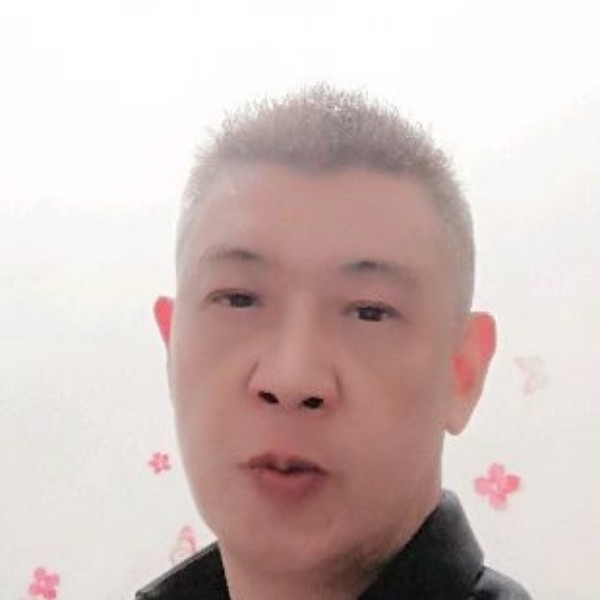 酷着的照片