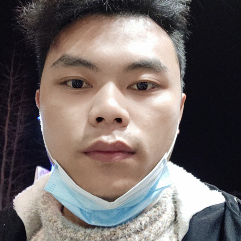 缥缈迎唇彩的照片