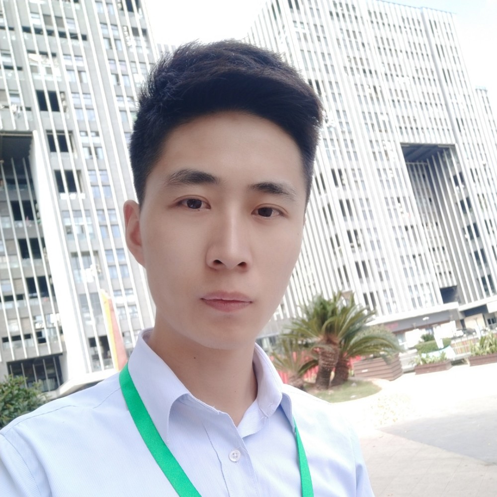 世林依恋的照片