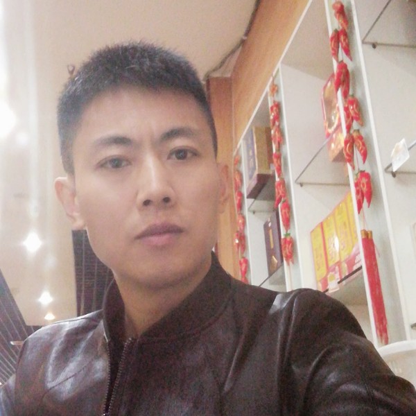 俊逸愿凉城的照片